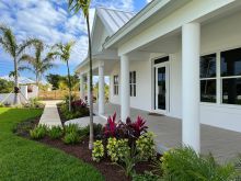 MLS# 60391 Sunnyside Treasure Cay Abaco